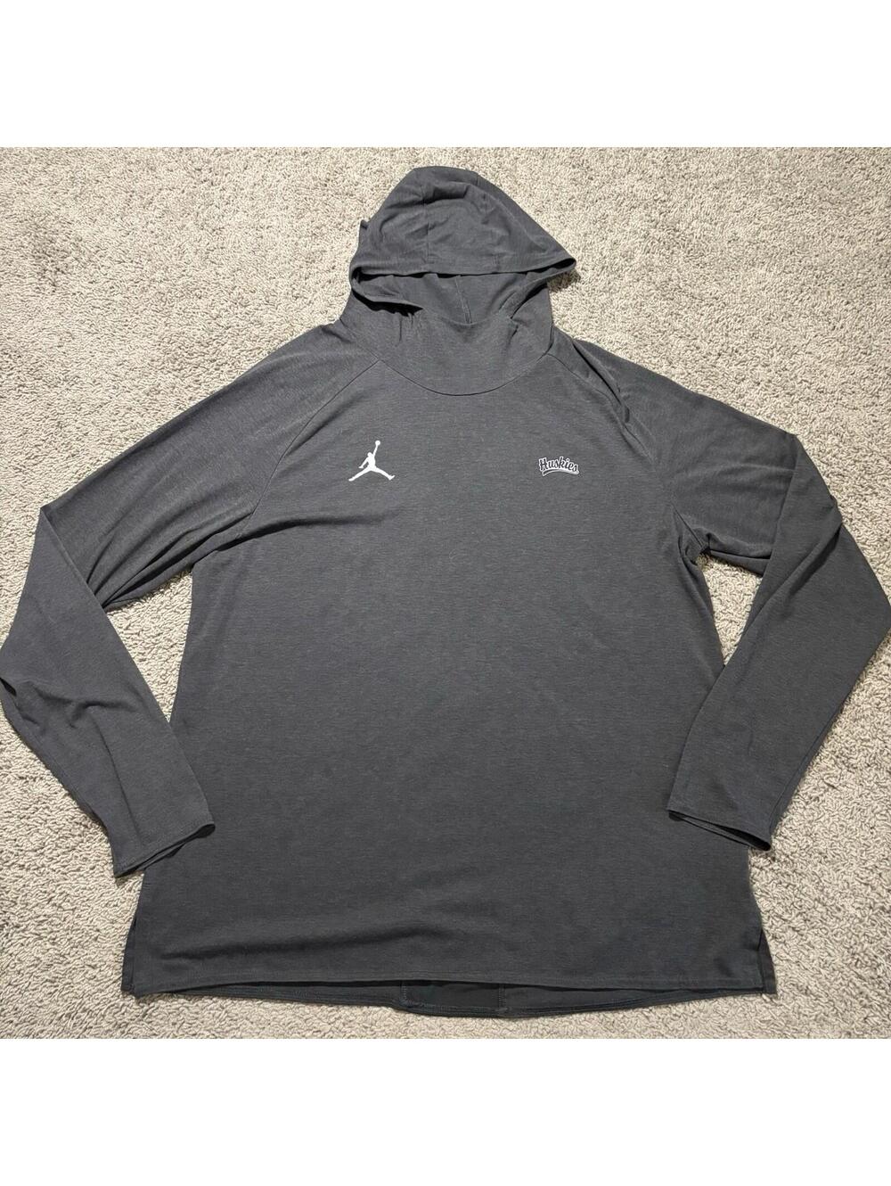 Jordan UConn Huskies Dri-Fit Hoodie Mens XL Gray Long Sleeve Shirt Pullover